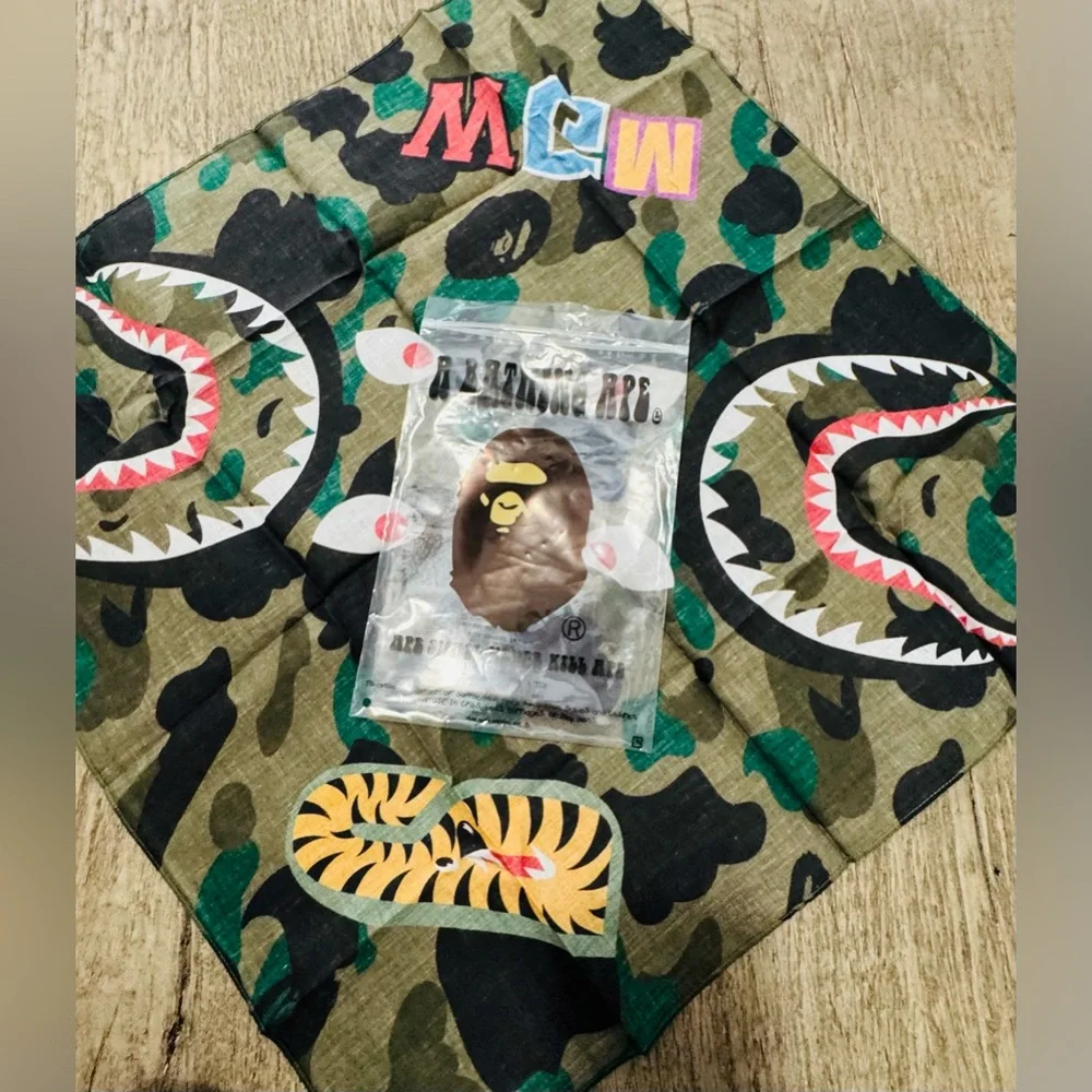 A BATHING APE BANDANA